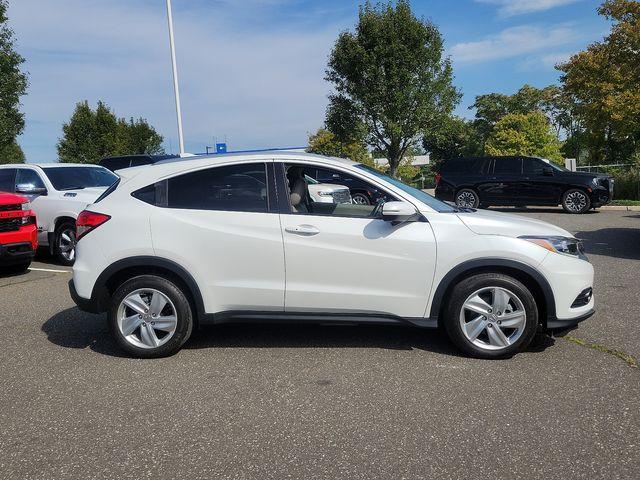 2019 Honda HR-V Vehicle Photo in WATERTOWN, CT 06795-3318