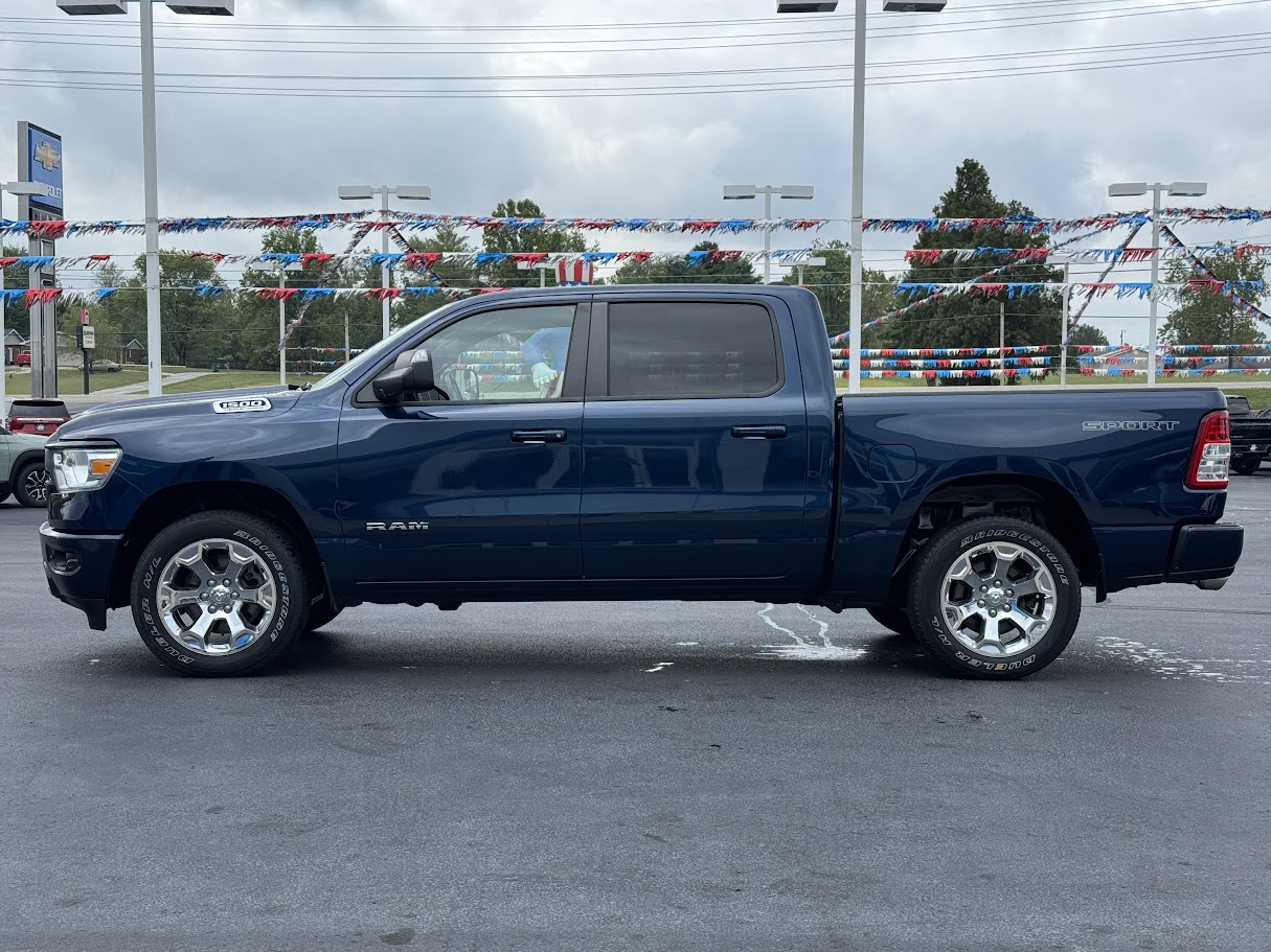 2021 Ram 1500 Vehicle Photo in BOONVILLE, IN 47601-9633