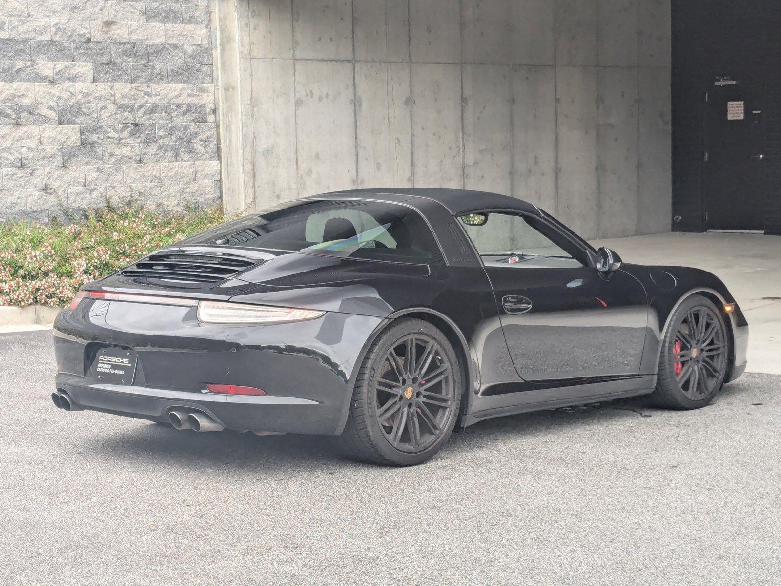 2016 Porsche 911 Vehicle Photo in Towson, MD 21204