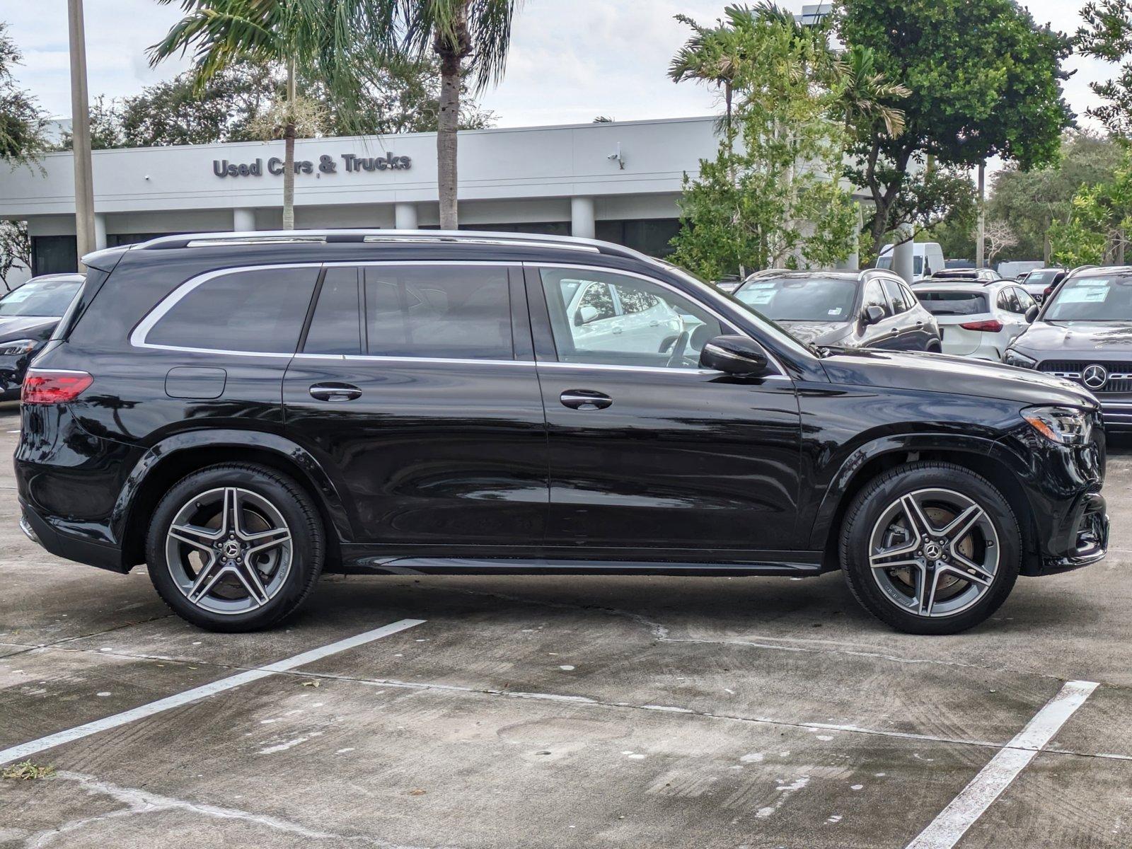 2024 Mercedes-Benz GLS Vehicle Photo in Coconut Creek, FL 33073