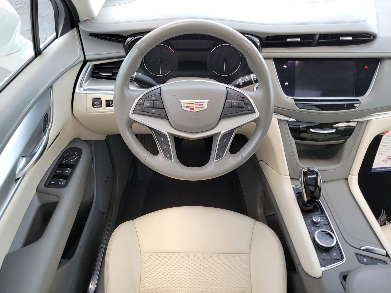 2020 Cadillac XT5 Vehicle Photo in Plainfield, IL 60586