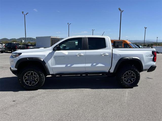 2024 Chevrolet Colorado Vehicle Photo in ALCOA, TN 37701-3235