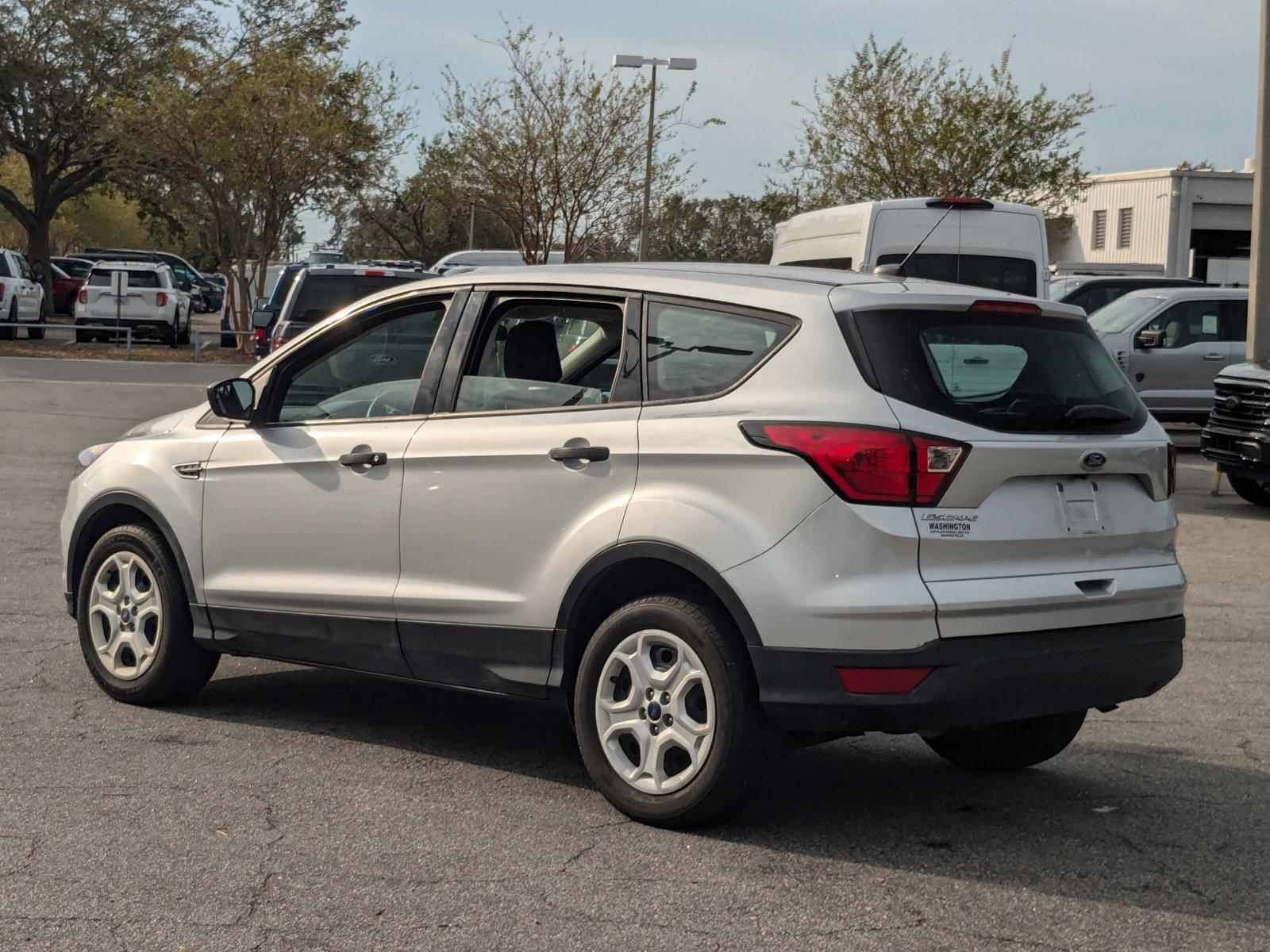 2019 Ford Escape Vehicle Photo in St. Petersburg, FL 33713