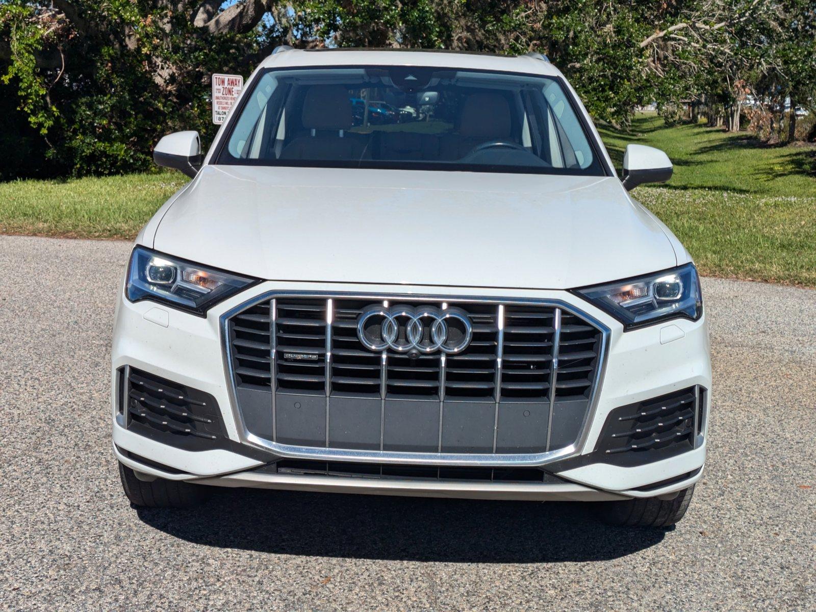 2021 Audi Q7 Vehicle Photo in Sarasota, FL 34231