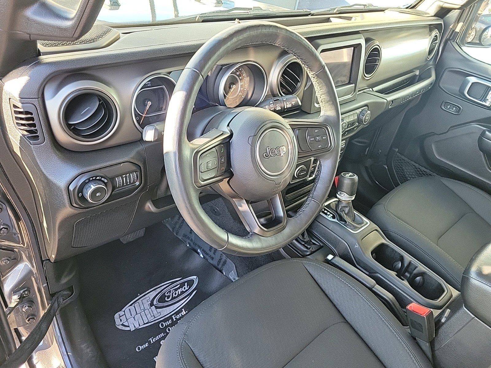 2018 Jeep Wrangler Unlimited Vehicle Photo in Saint Charles, IL 60174