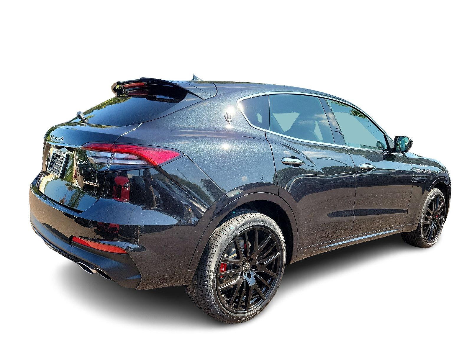 2024 Maserati Levante Vehicle Photo in Willow Grove, PA 19090