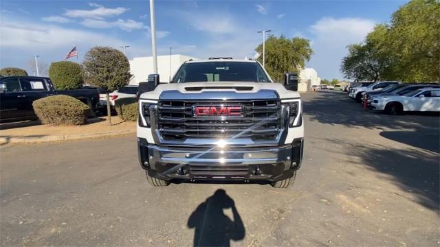 2025 GMC Sierra 2500 HD Vehicle Photo in GOODYEAR, AZ 85338-1310