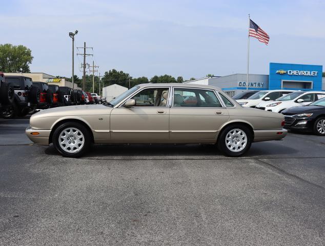 Used 1998 Jaguar XJ Series XJ8L with VIN SAJHX6247WC833272 for sale in North Vernon, IN