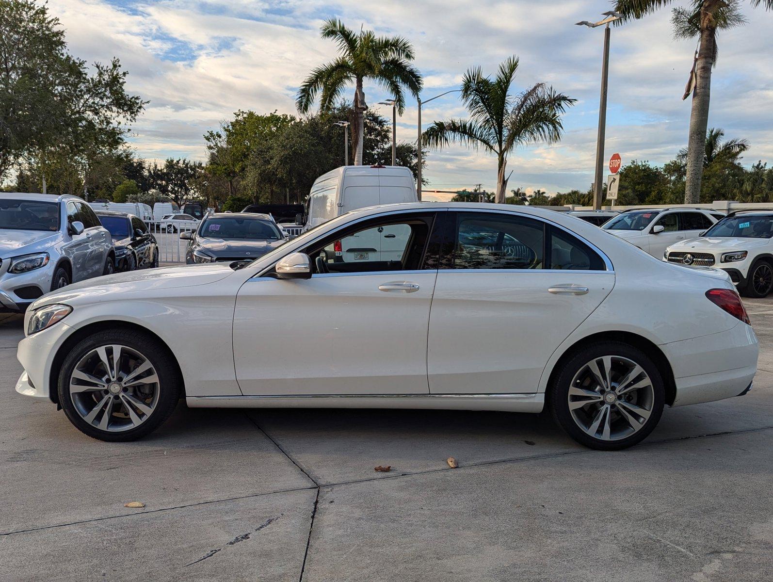 2015 Mercedes-Benz C-Class Vehicle Photo in Pembroke Pines , FL 33027