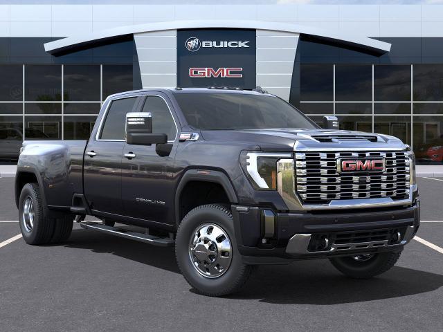 2024 GMC Sierra 3500 HD Vehicle Photo in LEOMINSTER, MA 01453-2952