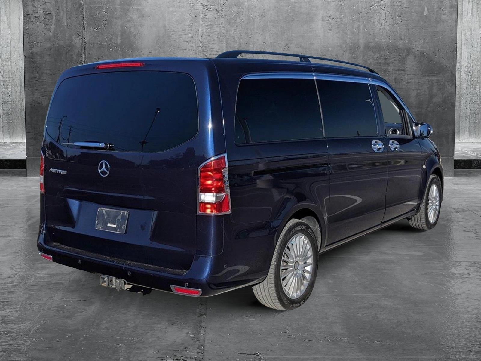 2018 Mercedes-Benz Metris Passenger Van Vehicle Photo in Austin, TX 78728