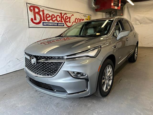 Select 2024 Buick Enclave