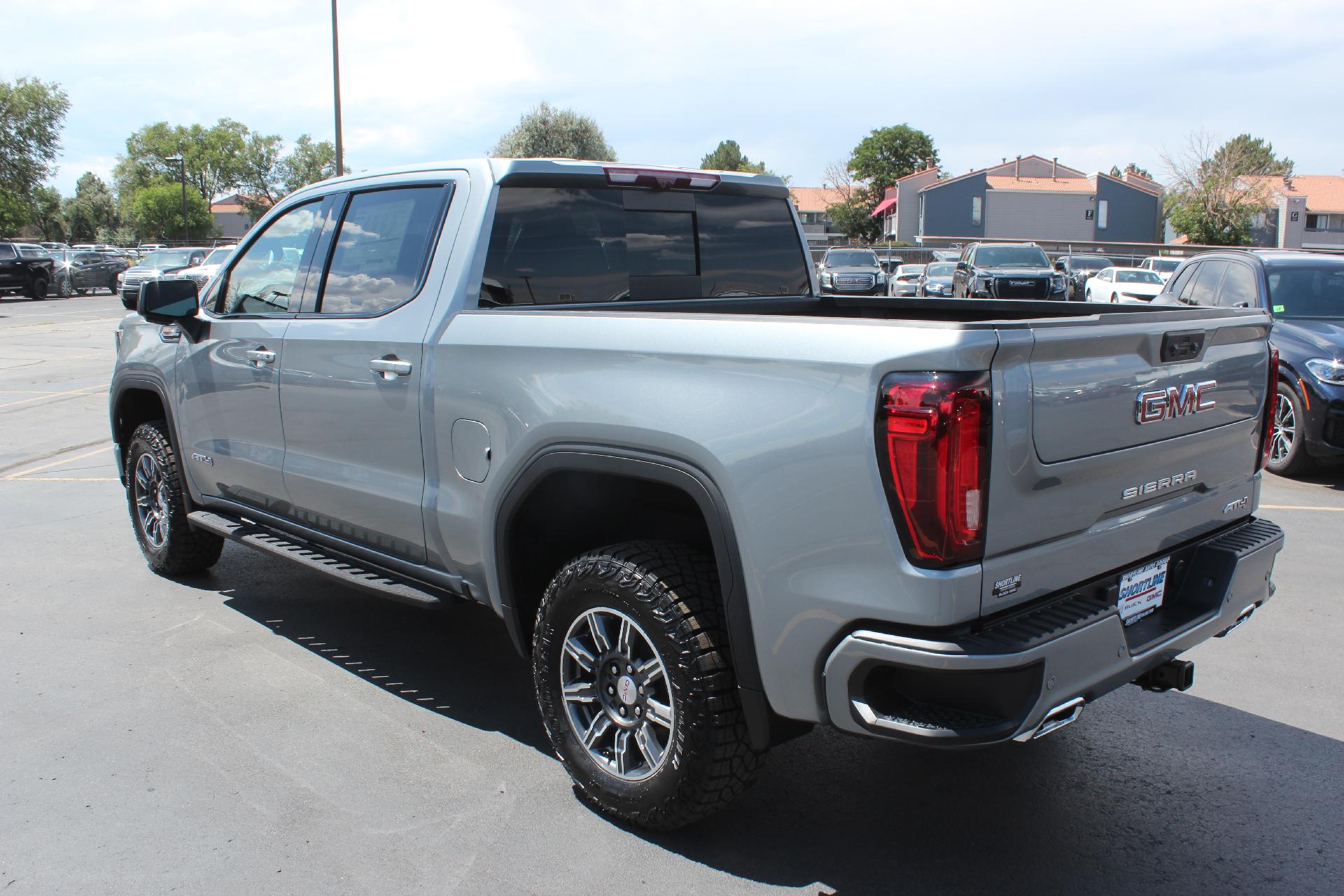 2024 GMC Sierra 1500 Vehicle Photo in AURORA, CO 80012-4011