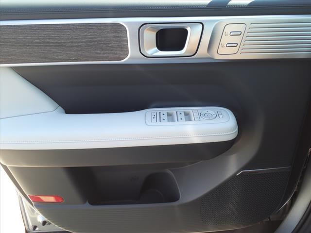 2025 Hyundai SANTA FE Hybrid Vehicle Photo in Peoria, IL 61615