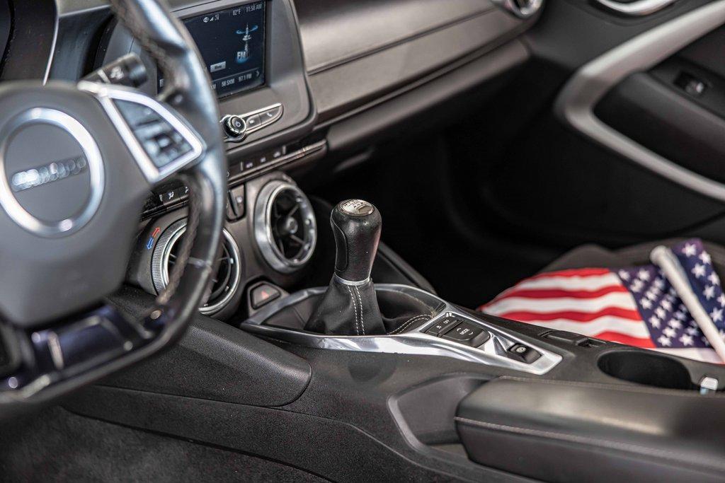 2018 Chevrolet Camaro Vehicle Photo in Plainfield, IL 60586