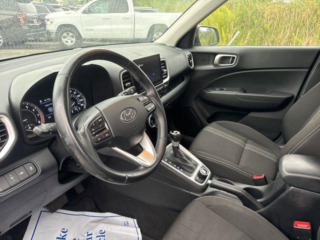 2021 Hyundai Venue Vehicle Photo in MEDINA, OH 44256-9631