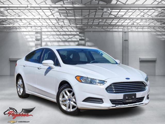 2016 Ford Fusion Vehicle Photo in ENNIS, TX 75119-5114