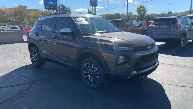 2022 Chevrolet Trailblazer Vehicle Photo in MOON TOWNSHIP, PA 15108-2571