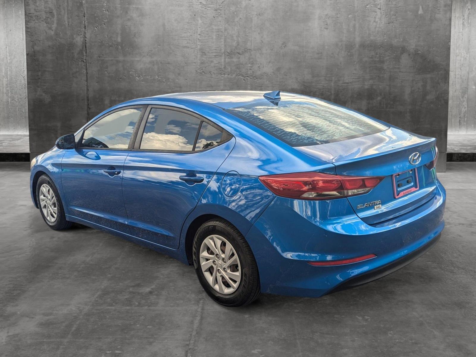 2017 Hyundai ELANTRA Vehicle Photo in ORLANDO, FL 32812-3021