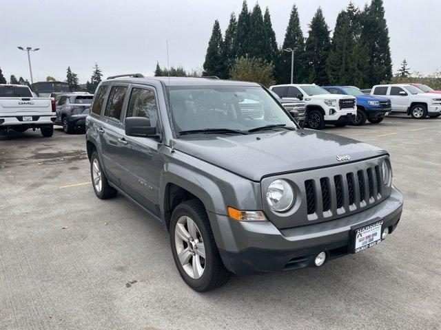 2014 Jeep Patriot Vehicle Photo in PUYALLUP, WA 98371-4149