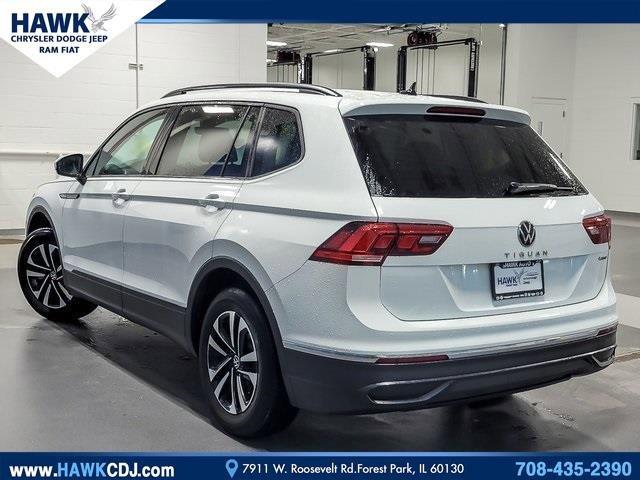 2024 Volkswagen Tiguan Vehicle Photo in Saint Charles, IL 60174