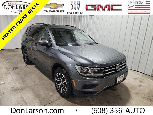 2019 Volkswagen Tiguan Vehicle Photo in BARABOO, WI 53913-9382