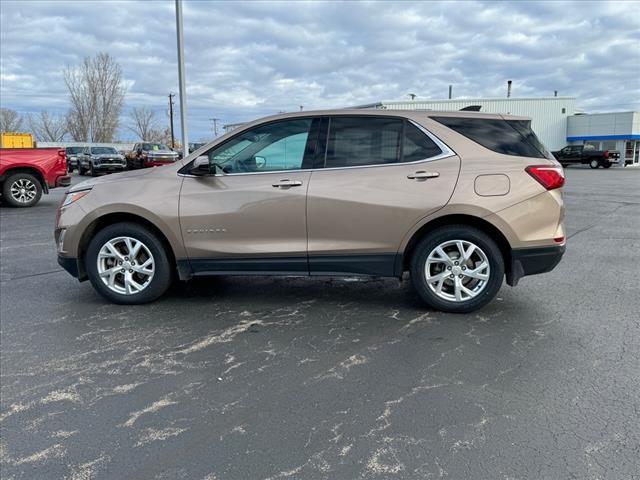 Used 2018 Chevrolet Equinox LT with VIN 2GNAXTEX8J6228500 for sale in New London, WI