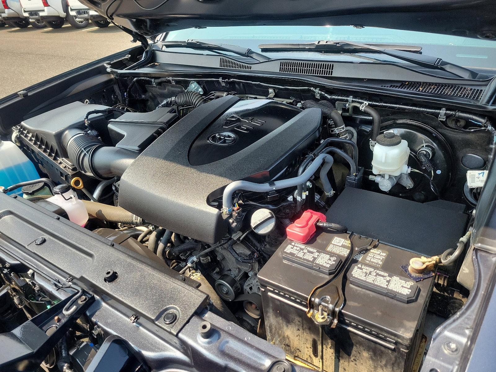 2022 Toyota Tacoma 4WD Vehicle Photo in Trevose, PA 19053