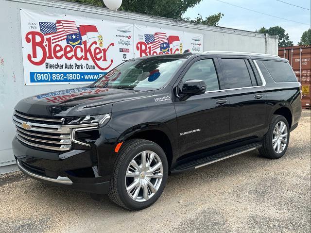 2024 Chevrolet Suburban Vehicle Photo in DUNN, NC 28334-8900