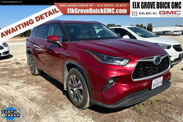 2021 Toyota Highlander Vehicle Photo in ELK GROVE, CA 95757-8703