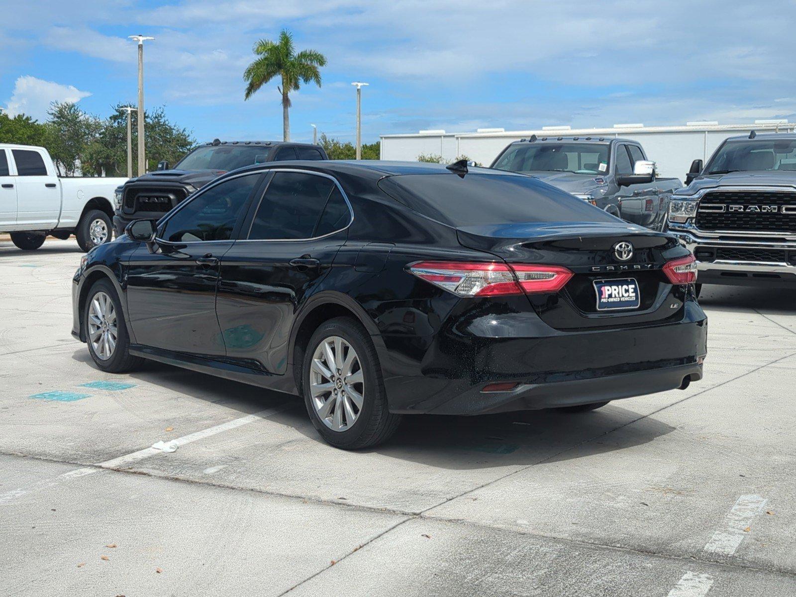 2020 Toyota Camry Vehicle Photo in Pembroke Pines, FL 33027