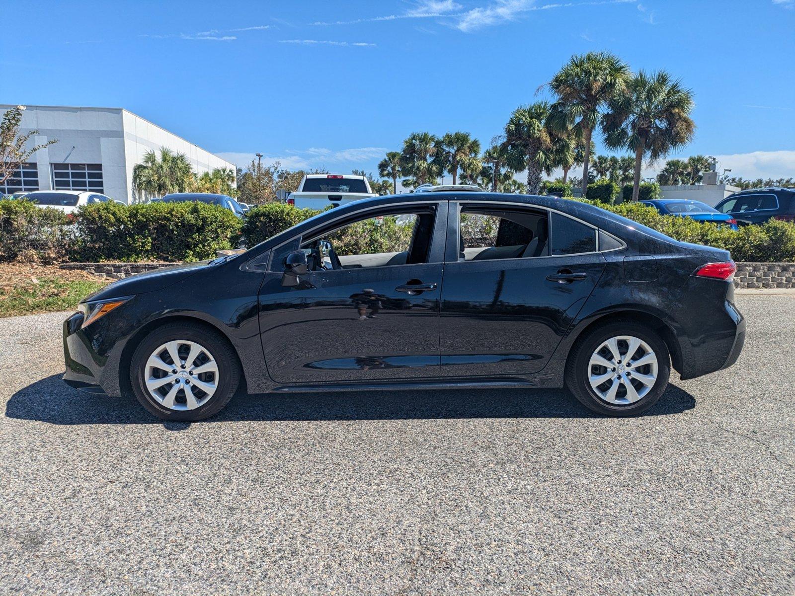 2024 Toyota Corolla Vehicle Photo in Sarasota, FL 34231