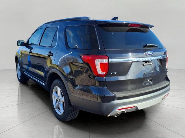 2017 Ford Explorer Vehicle Photo in Oshkosh, WI 54904