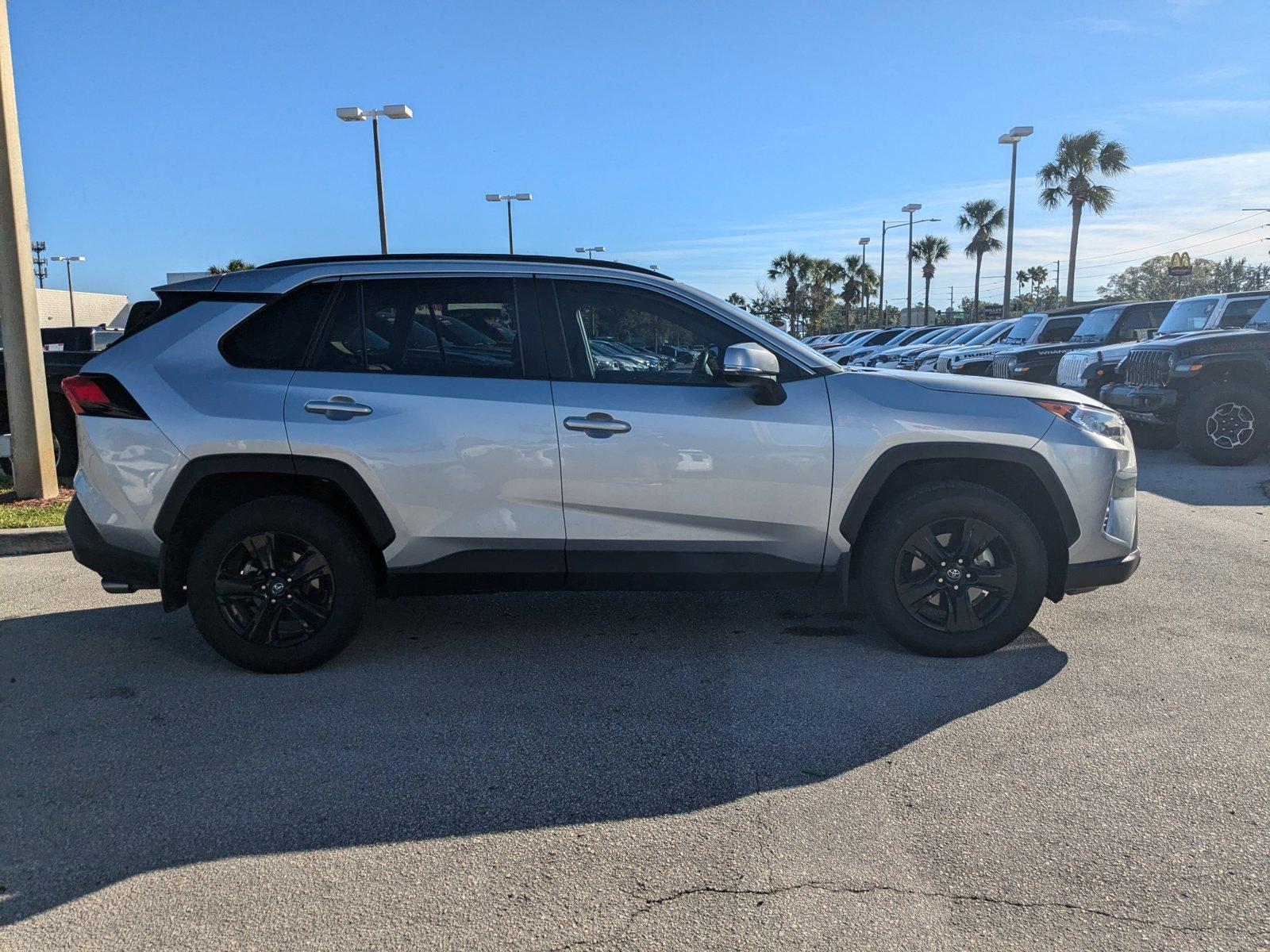 2020 Toyota RAV4 Vehicle Photo in Winter Park, FL 32792