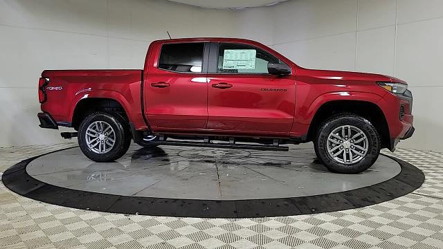 2024 Chevrolet Colorado Vehicle Photo in JOLIET, IL 60435-8135