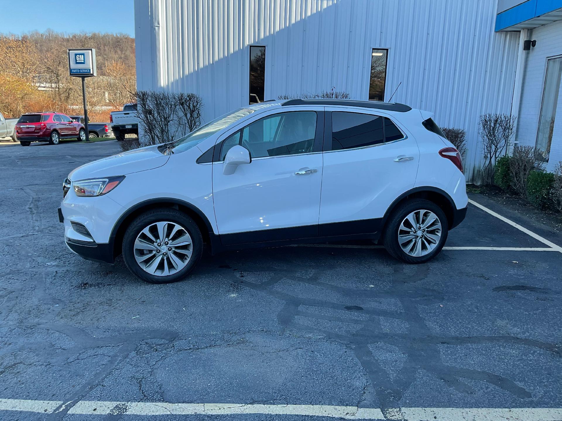 Used 2020 Buick Encore Preferred with VIN KL4CJASB4LB075477 for sale in Bellaire, OH