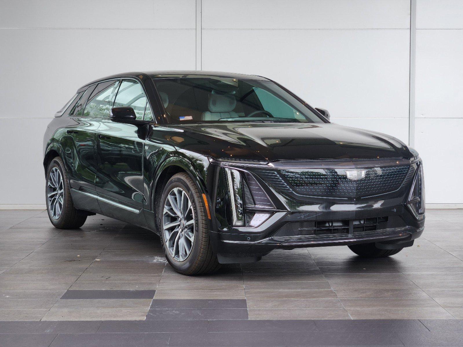 2024 Cadillac LYRIQ Vehicle Photo in HOUSTON, TX 77079-1502