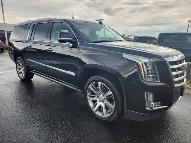 2016 Cadillac Escalade ESV Vehicle Photo in MADISON, WI 53713-3220