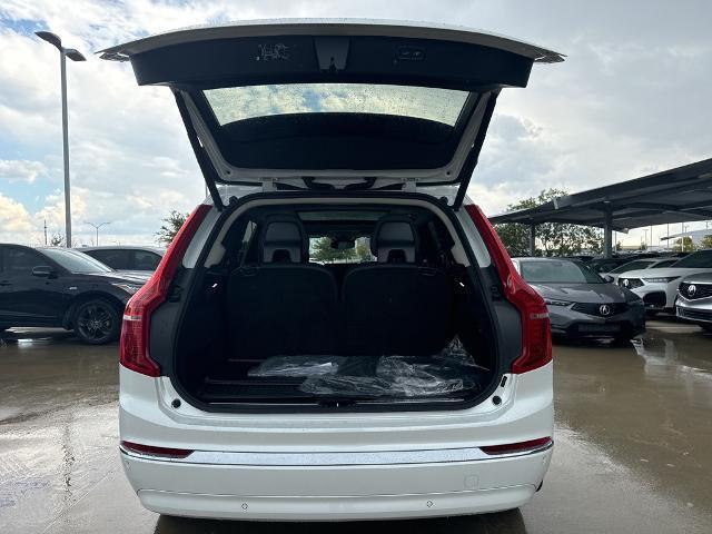 2024 Volvo XC90 Vehicle Photo in Grapevine, TX 76051