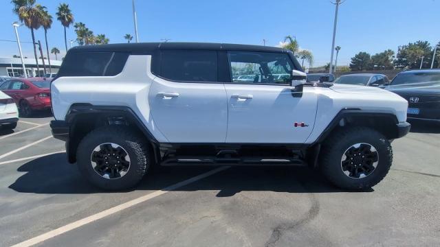 2025 GMC HUMMER EV SUV Vehicle Photo in ANAHEIM, CA 92806-5612