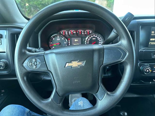 2018 Chevrolet Silverado 1500 Vehicle Photo in DUNN, NC 28334-8900