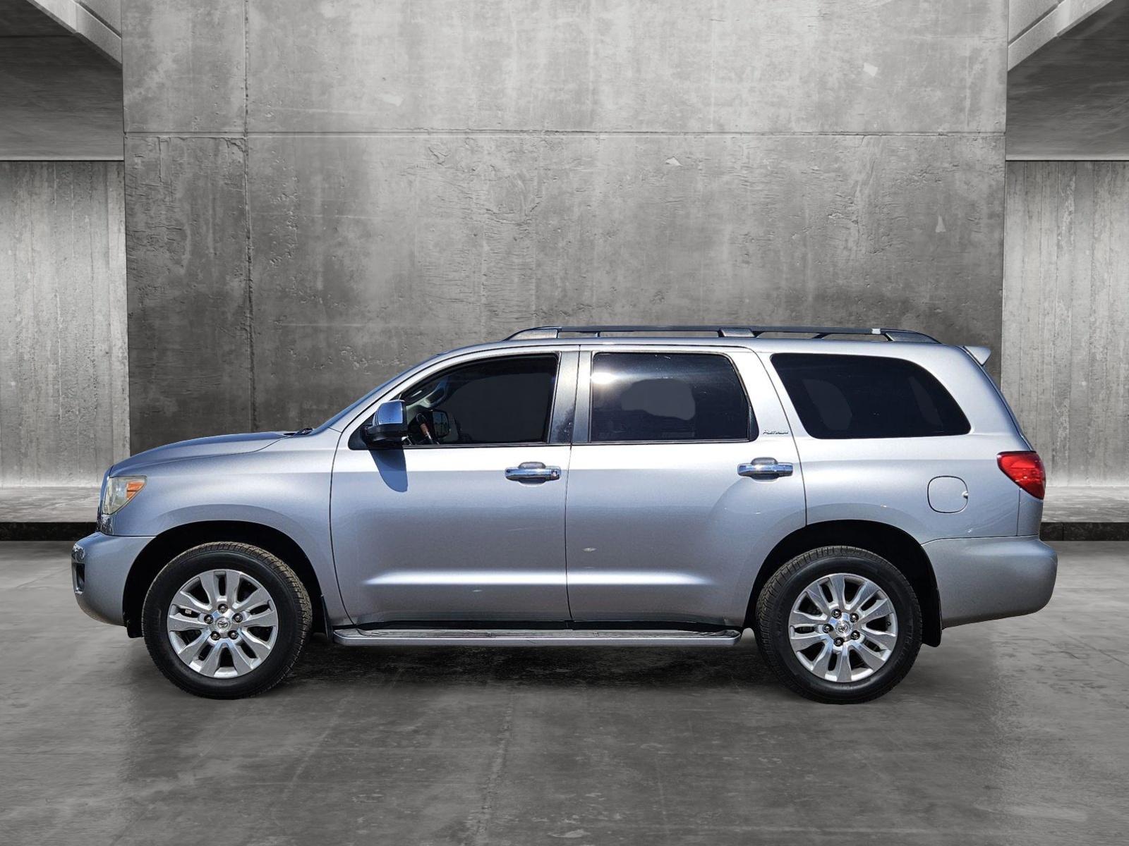 2010 Toyota Sequoia Vehicle Photo in PEORIA, AZ 85382-3715