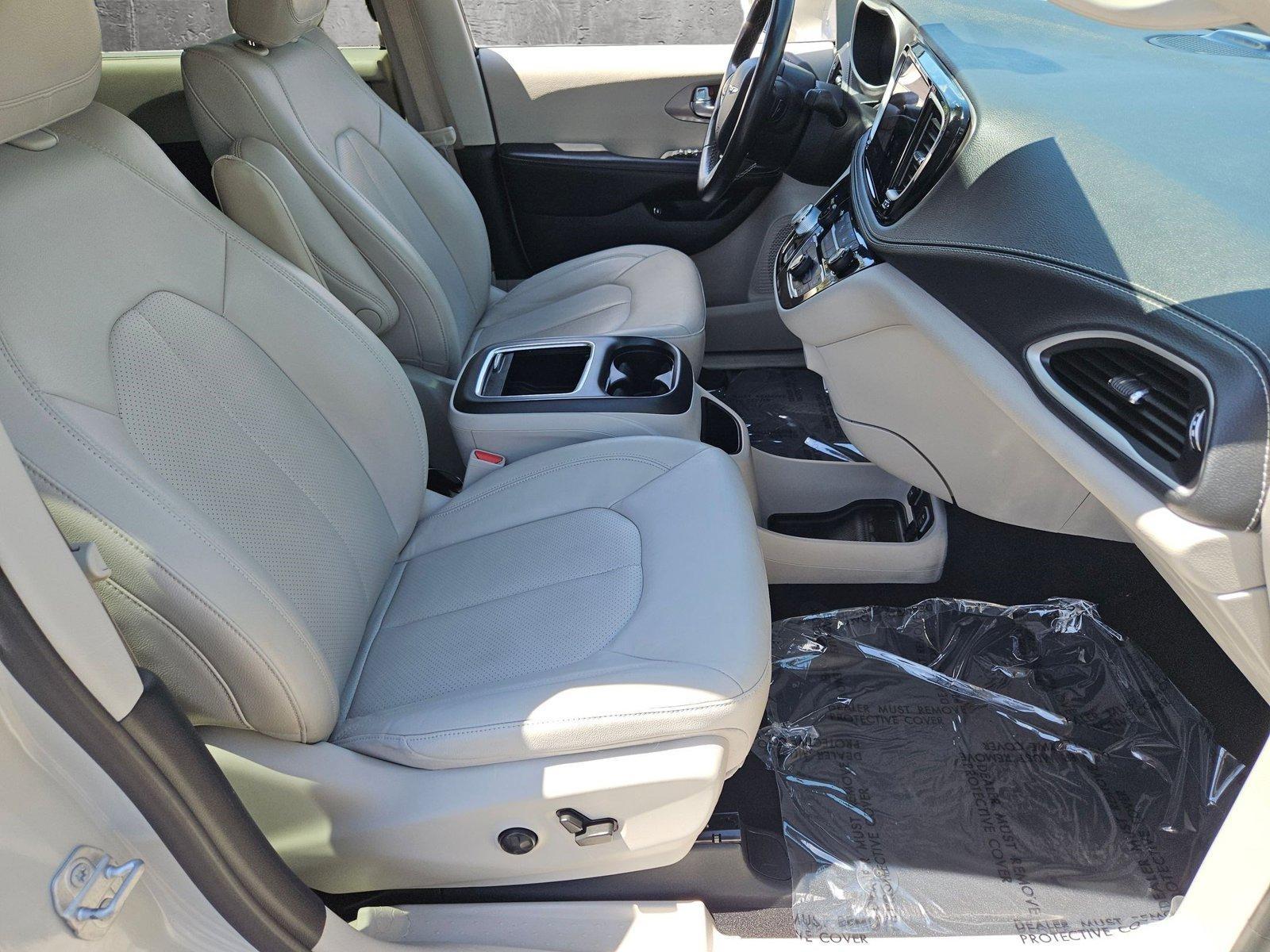 2021 Chrysler Pacifica Vehicle Photo in GILBERT, AZ 85297-0446