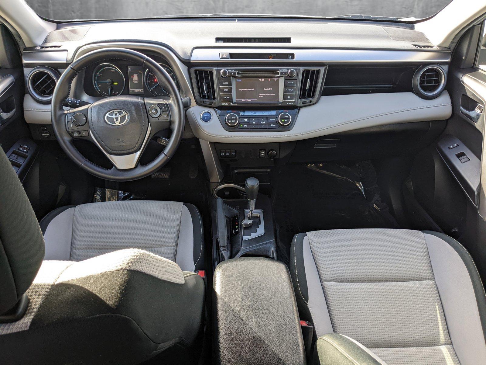 2016 Toyota RAV4 Hybrid Vehicle Photo in Davie, FL 33331