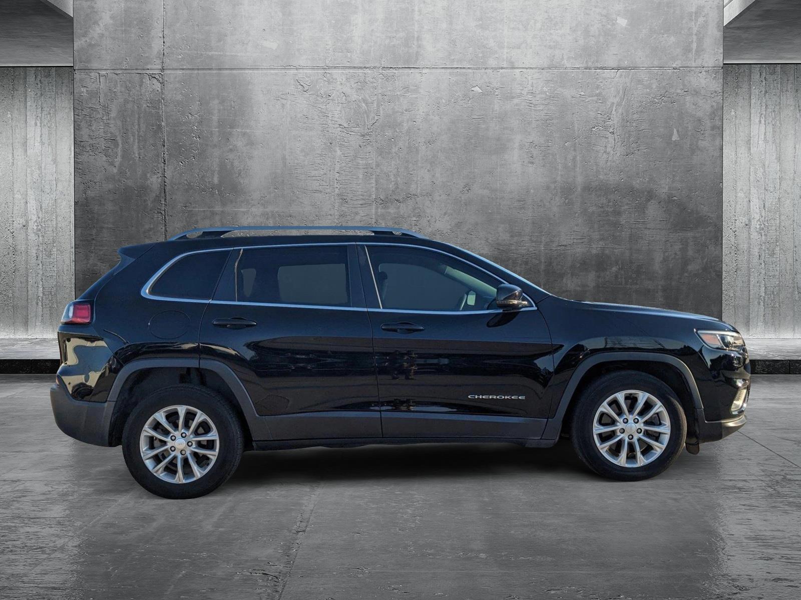 2019 Jeep Cherokee Vehicle Photo in HOUSTON, TX 77034-5009