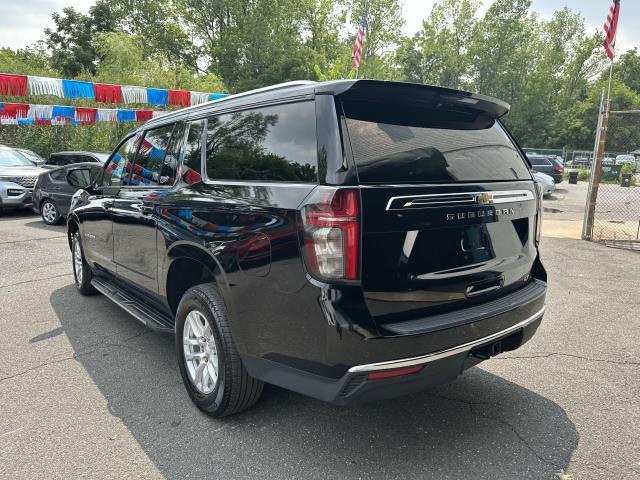 2023 Chevrolet Suburban Vehicle Photo in DOUGLASTON, NY 11362-1062