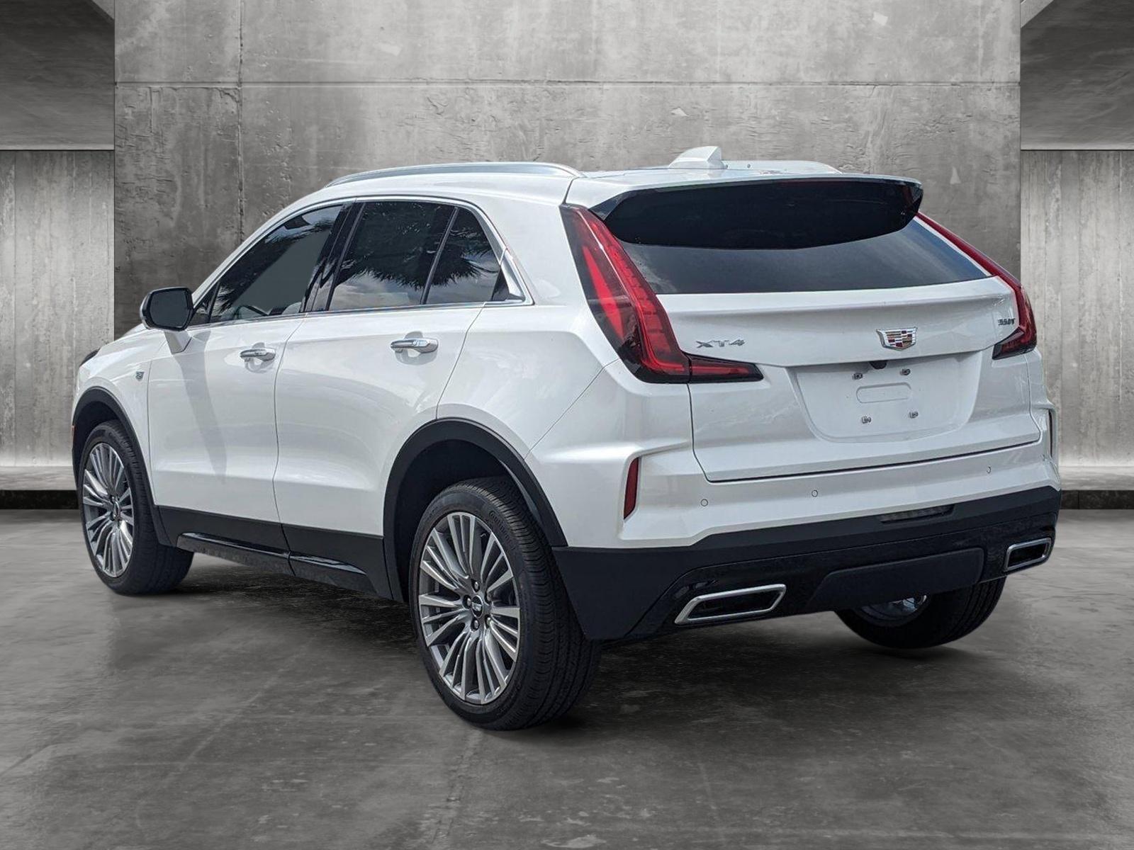 2024 Cadillac XT4 Vehicle Photo in WEST PALM BEACH, FL 33407-3296