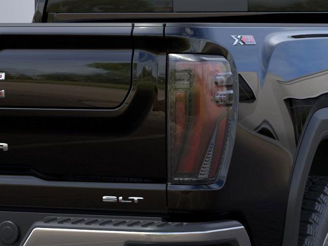 2024 GMC Sierra 2500 HD Vehicle Photo in GREEN BAY, WI 54303-3330