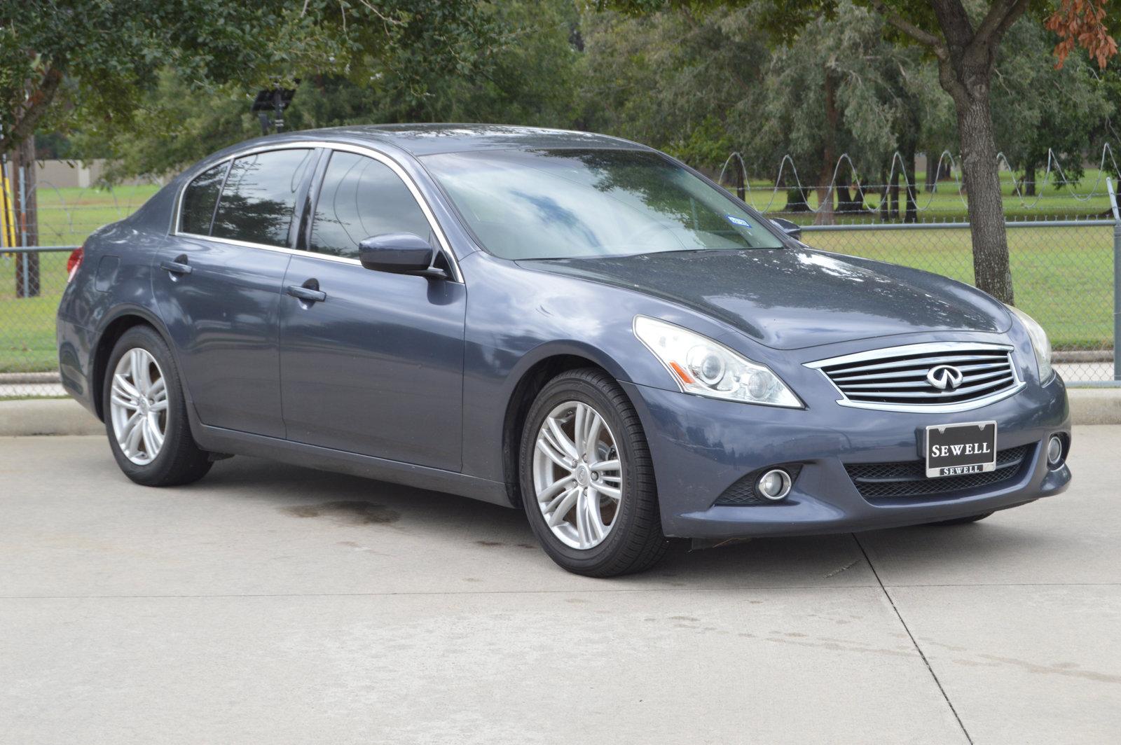 2011 INFINITI G37 Sedan Vehicle Photo in Houston, TX 77090