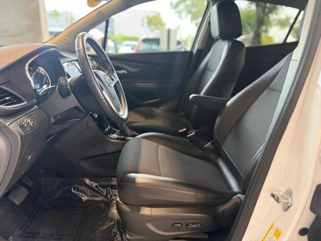 2022 Buick Encore Vehicle Photo in DELRAY BEACH, FL 33483-3294